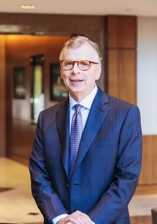 Larry E. Robbins 